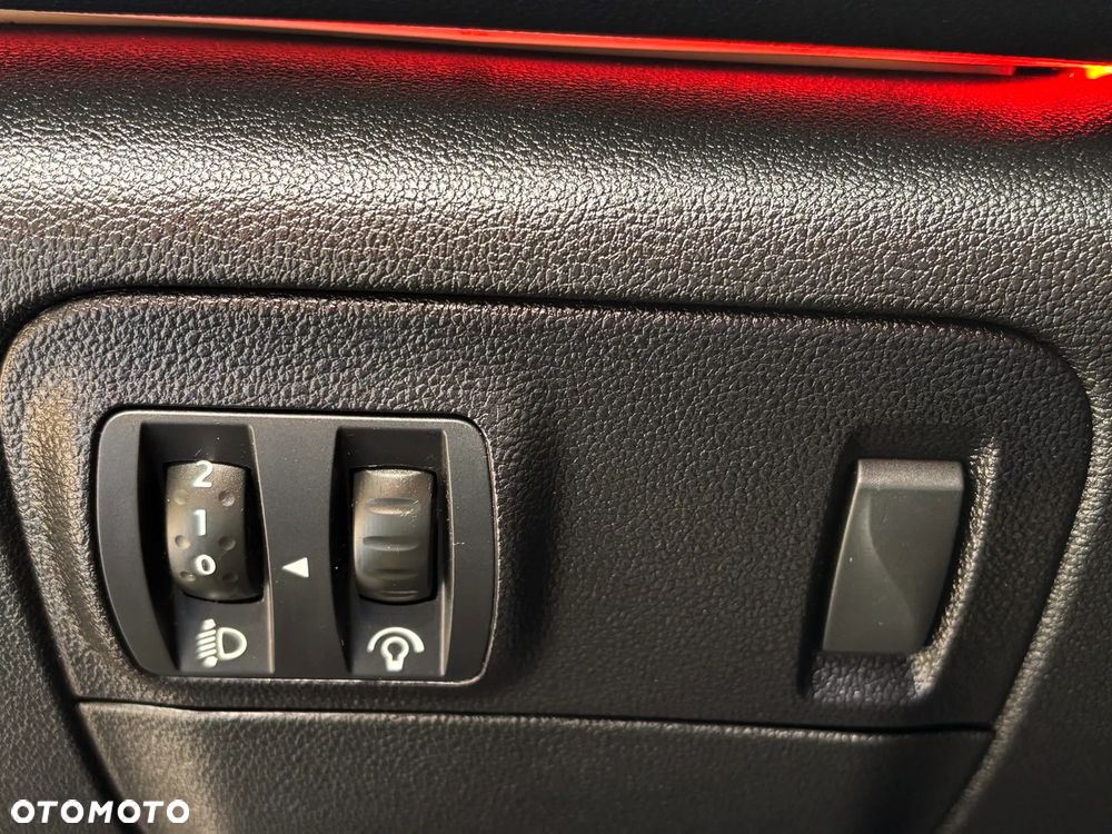 Renault Talisman BLUE dCi 150 LIMITED - 31