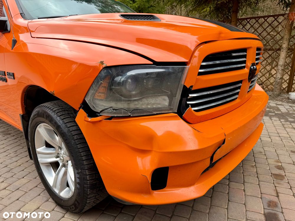 Dodge RAM 5.7 4x4 - 11