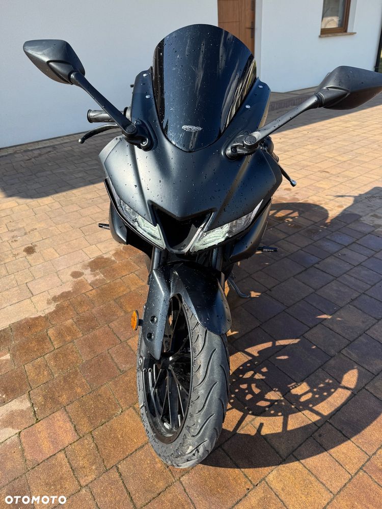 Yamaha R125 - 8