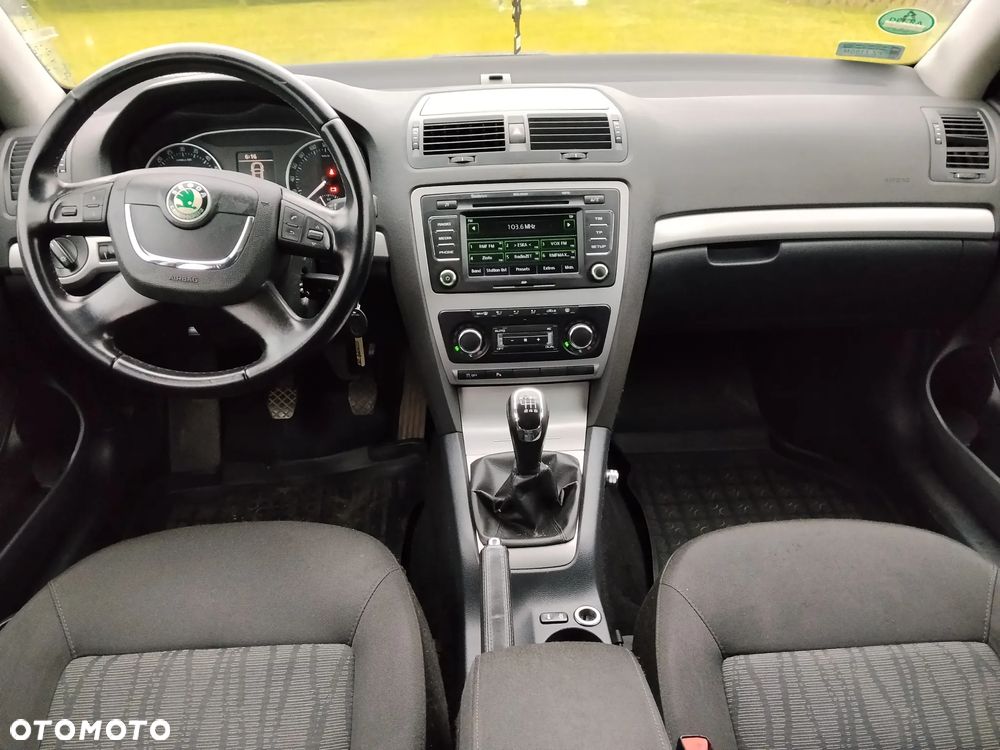 Skoda Octavia 2.0 TDI DPF Elegance - 13