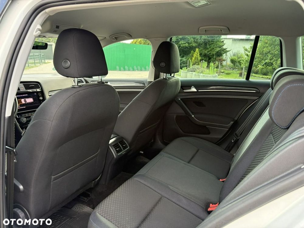 Volkswagen Golf Variant 1.6 TDI BMT Highline - 11