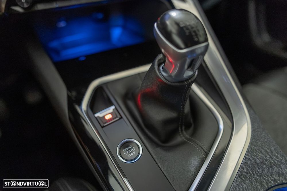 Peugeot 3008 1.2 PureTech Allure - 15
