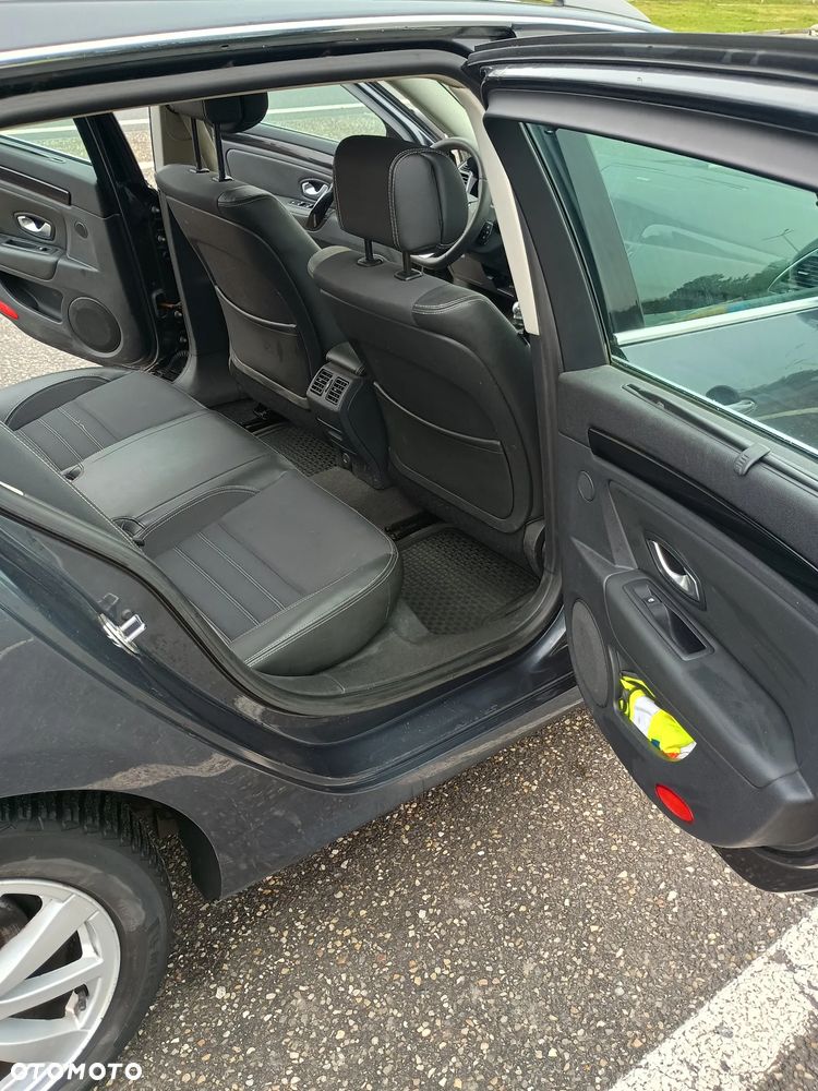 Renault Laguna 2.0 dCi Bose Edition - 9
