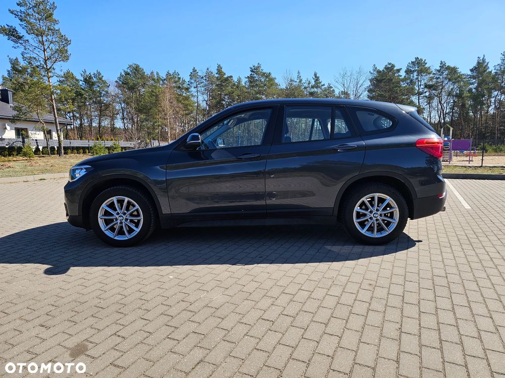 BMW X1 sDrive18d Sport Line sport - 8