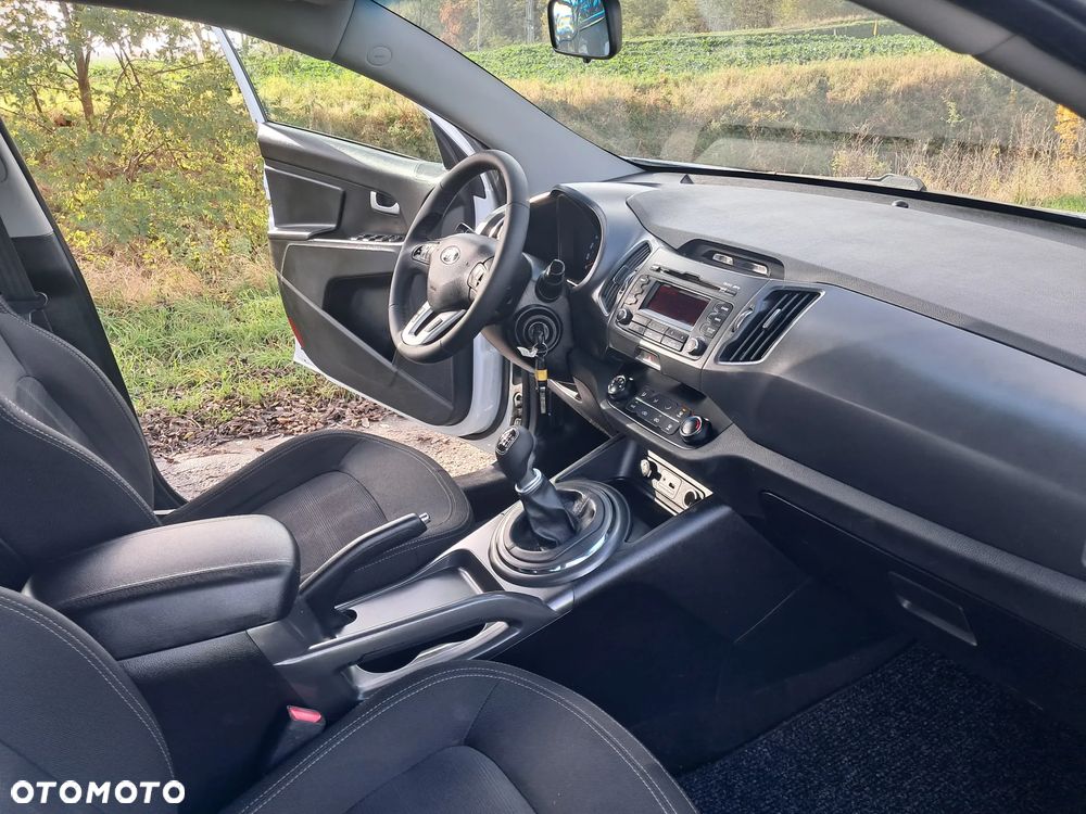 Kia Sportage 1.7 CRDI 2WD Attract - 8