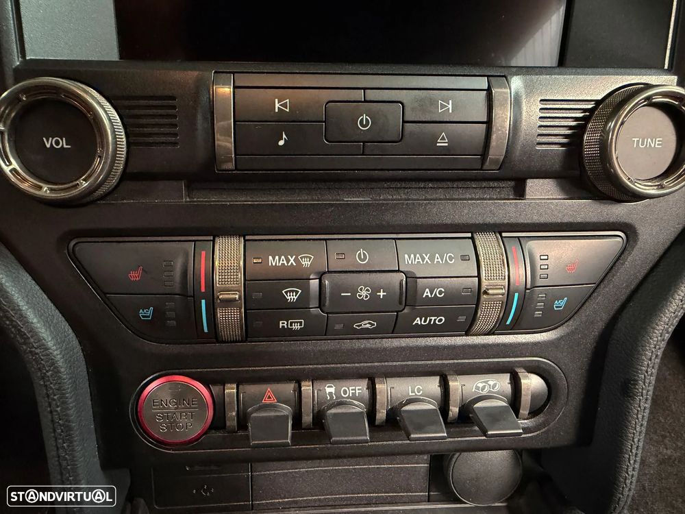 Ford Mustang Shelby GT350 5.2 V8 - 40