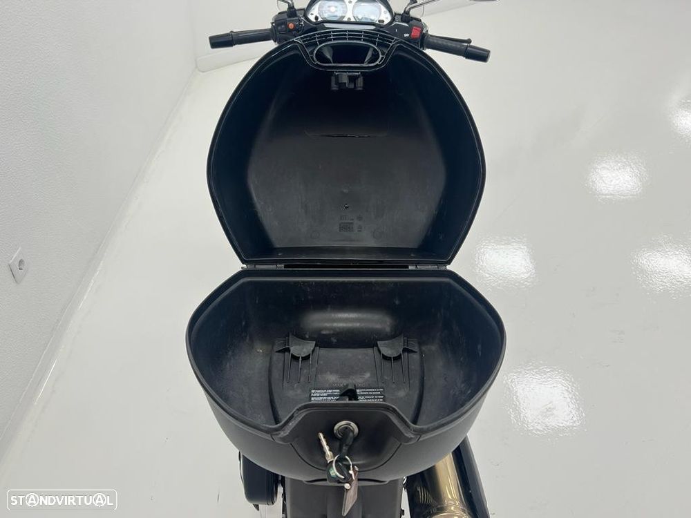 Piaggio Beverly 500 Beverly - 11