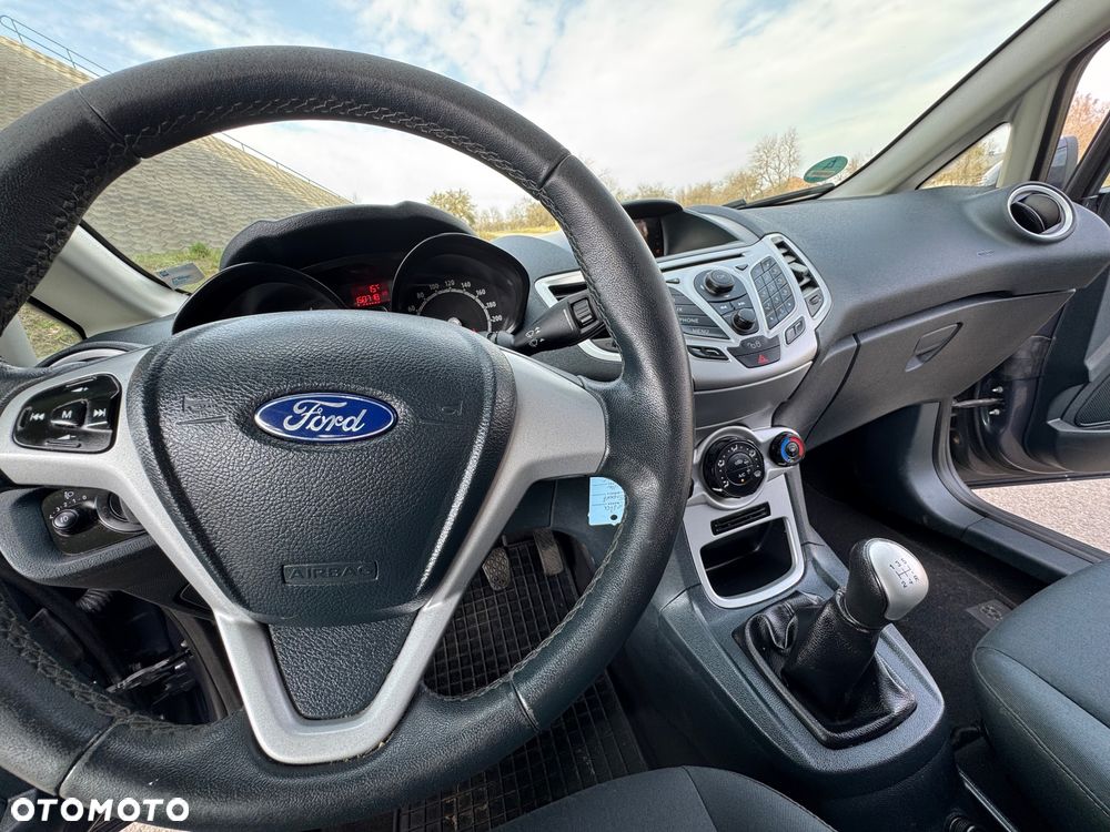 Ford Fiesta - 14
