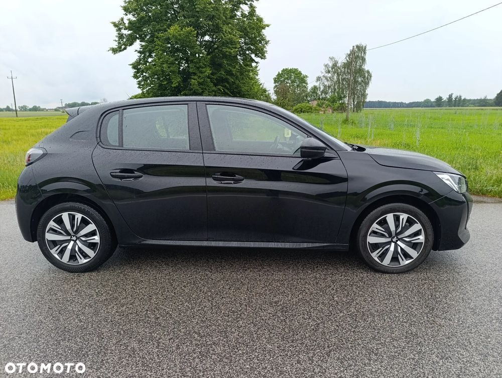 Peugeot 208 - 7