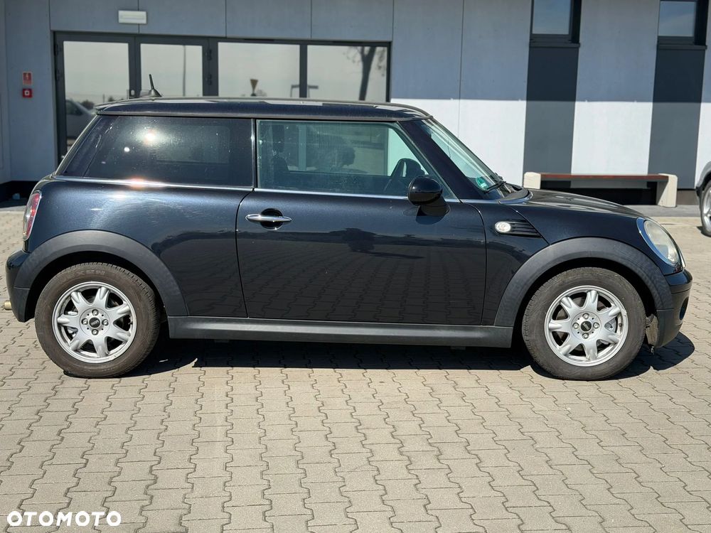 MINI ONE Standard - 3
