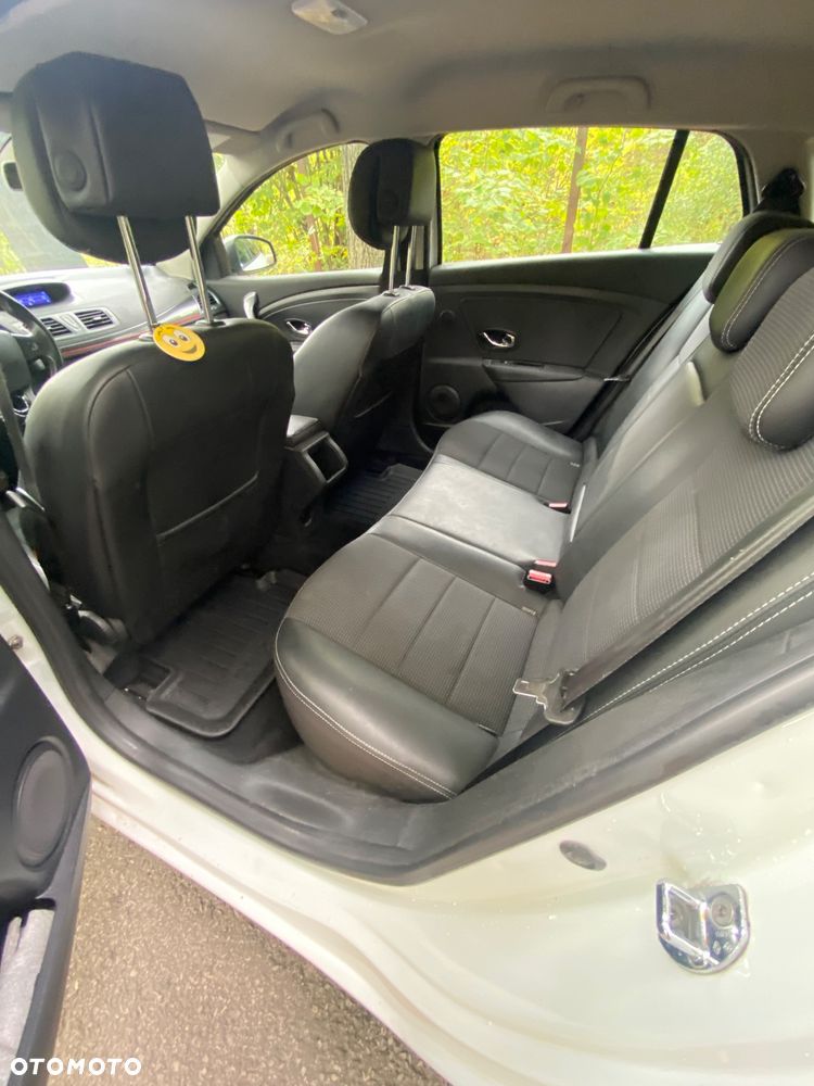 Renault Megane TCe 220 Start & Stop GT 220 - 13