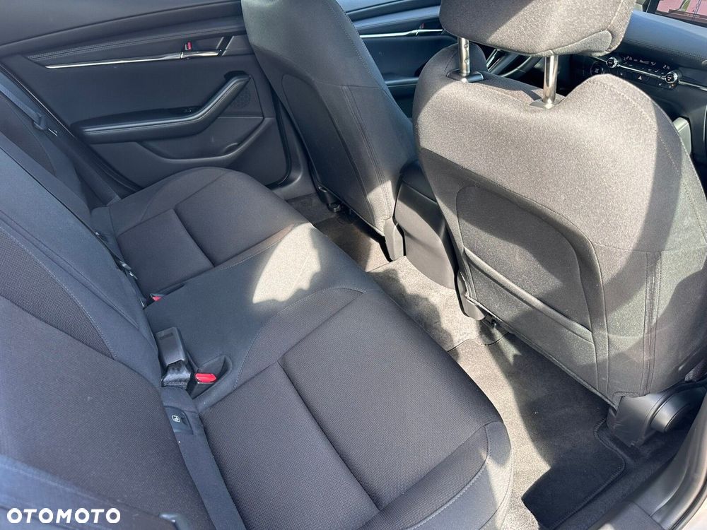 Mazda 3 - 12