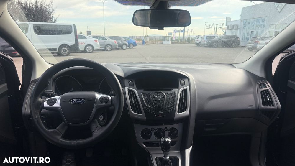 FORD Focus 2013 — imagine 9