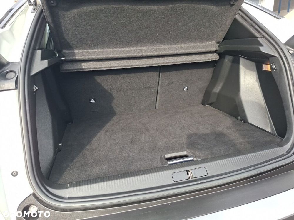 Peugeot 2008 1.2 PureTech Allure S&S EAT8 - 7