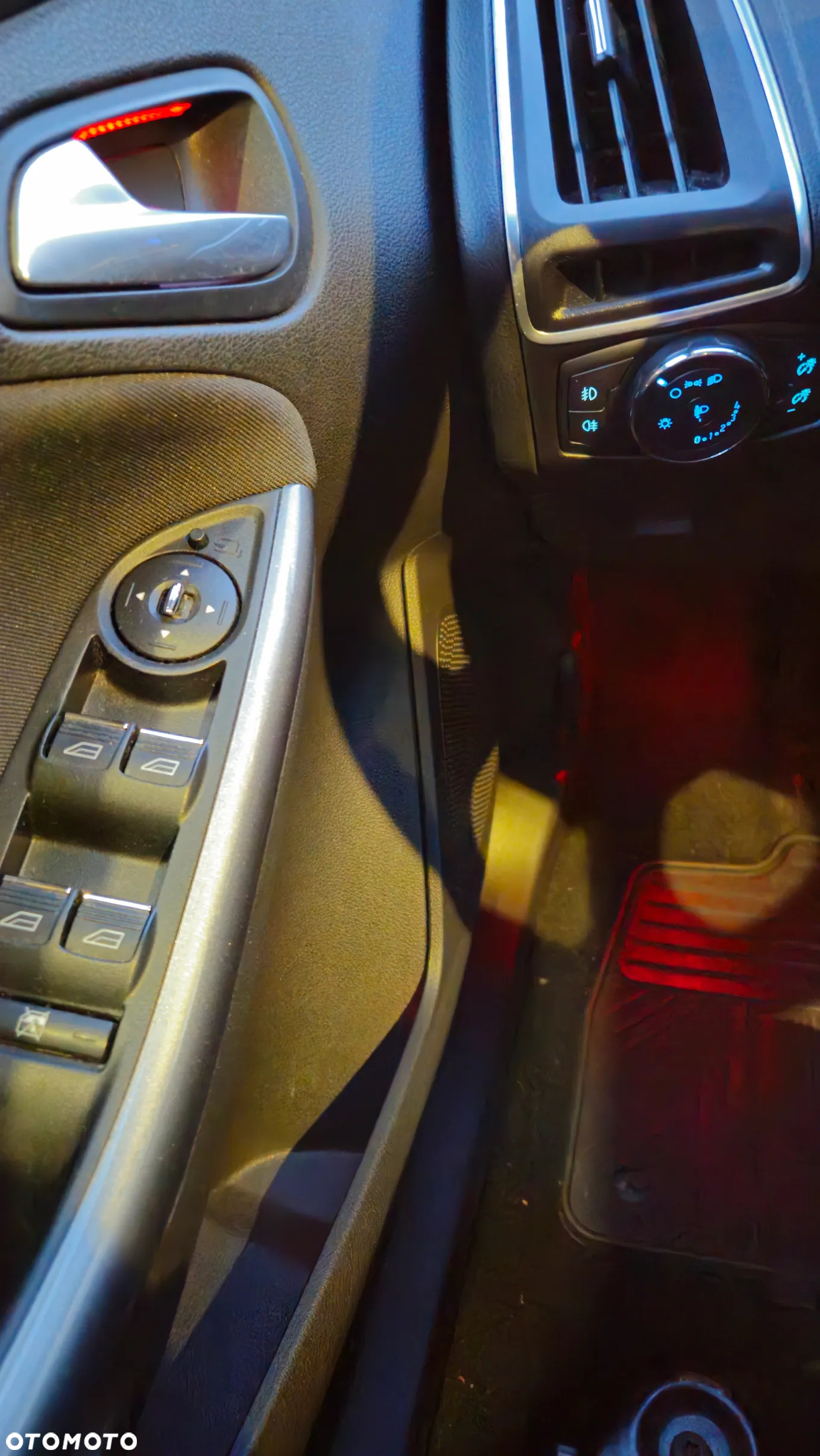 Ford Focus - 18