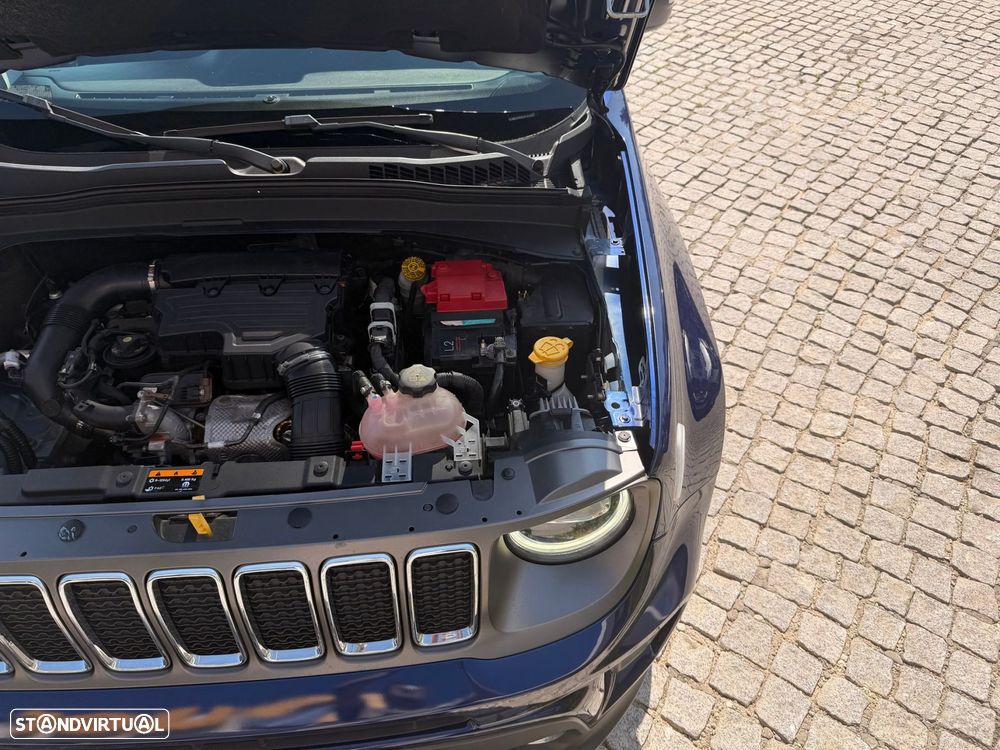 Jeep Renegade 1.0 T Limited - 38