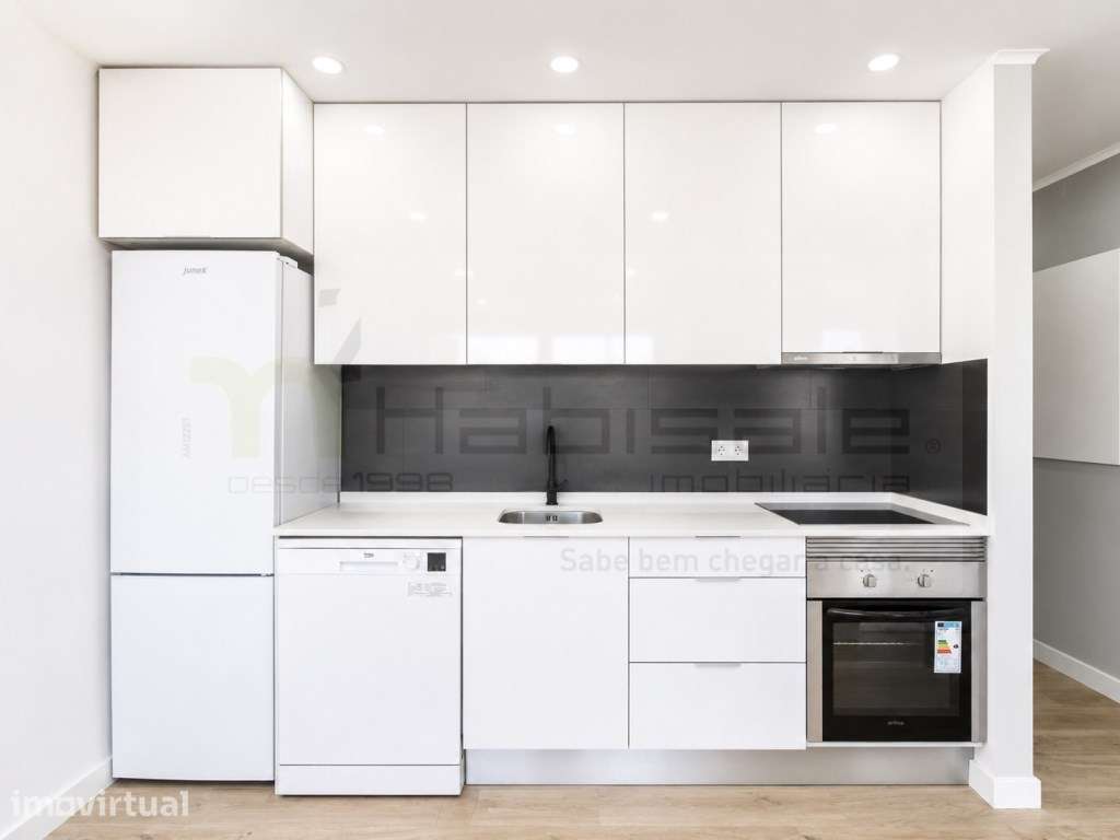 Apartamento T2+1 Remodelado | Centro de Odivelas