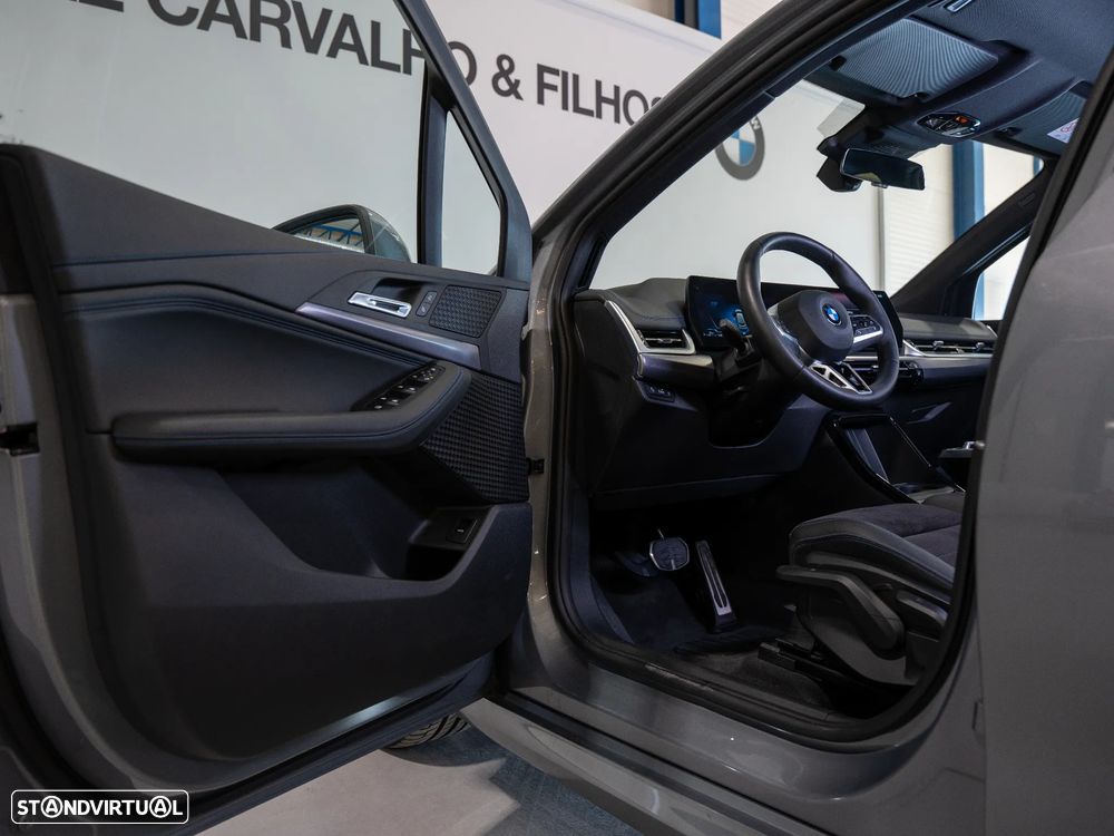 BMW 218 Active Tourer i Pack Desportivo M Auto - 17