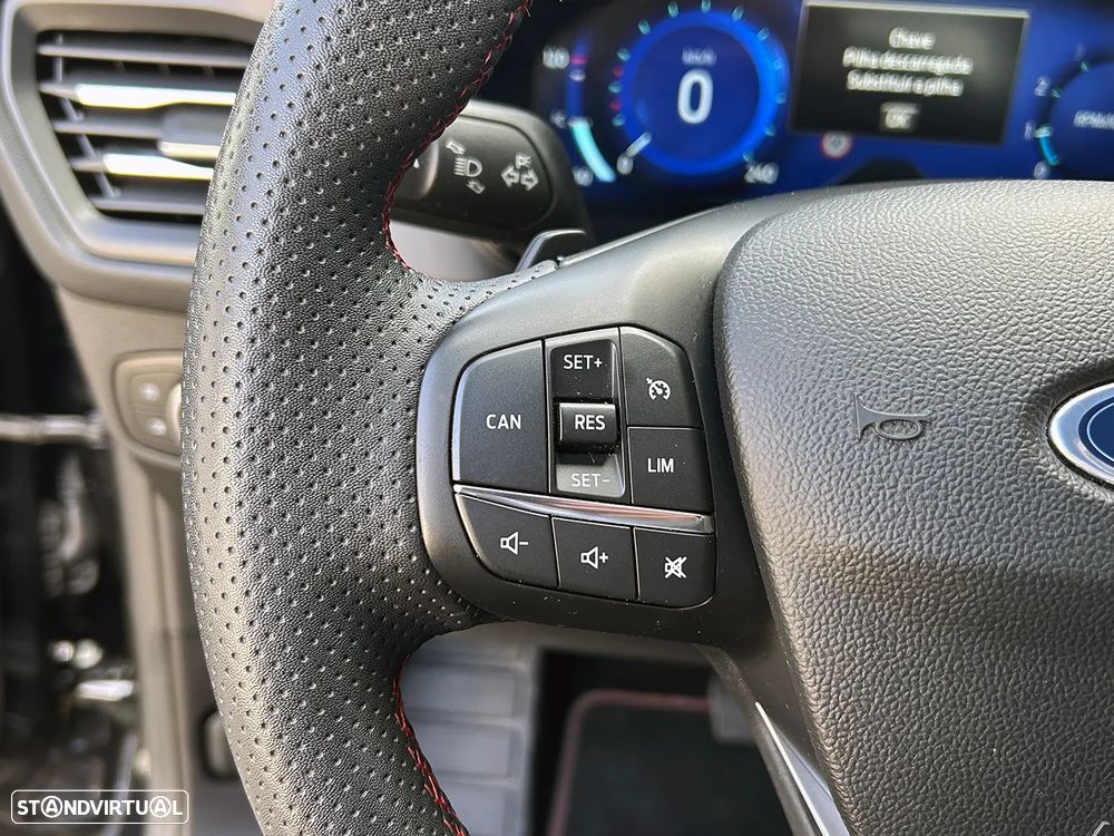 Ford Focus SW 1.0 EcoBoost MHEV ST-Line X Aut. - 11