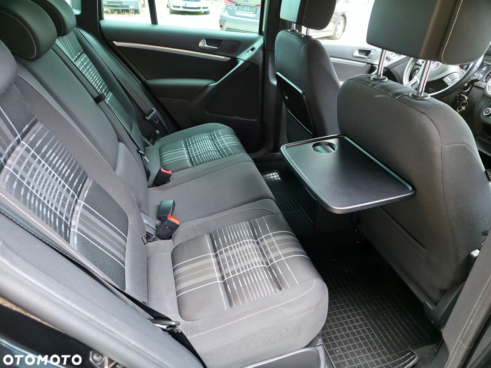 Volkswagen Tiguan - 14