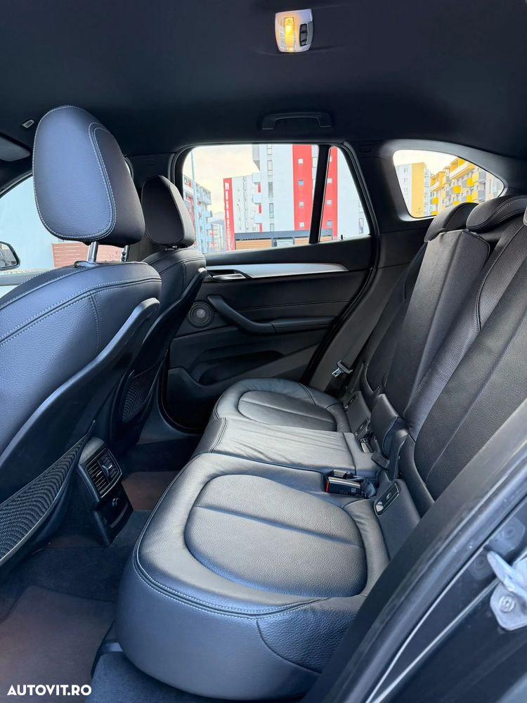 BMW X1 xDrive20i Aut. M Sport - 8