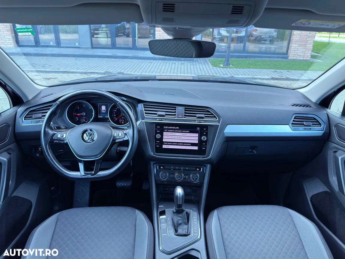 Volkswagen Tiguan - 5
