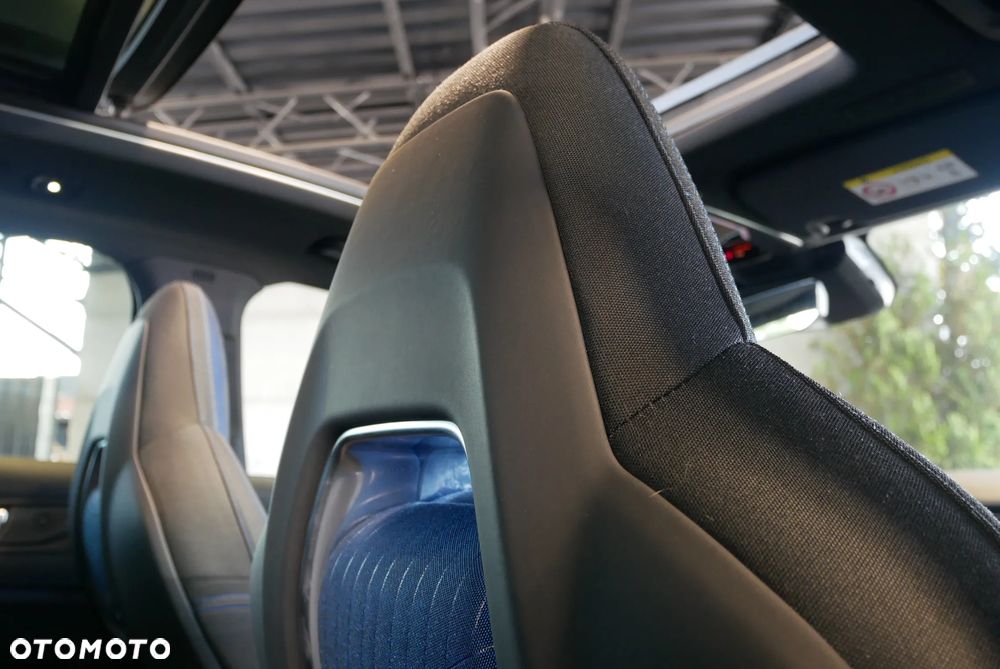 Lynk & Co 01 - 26