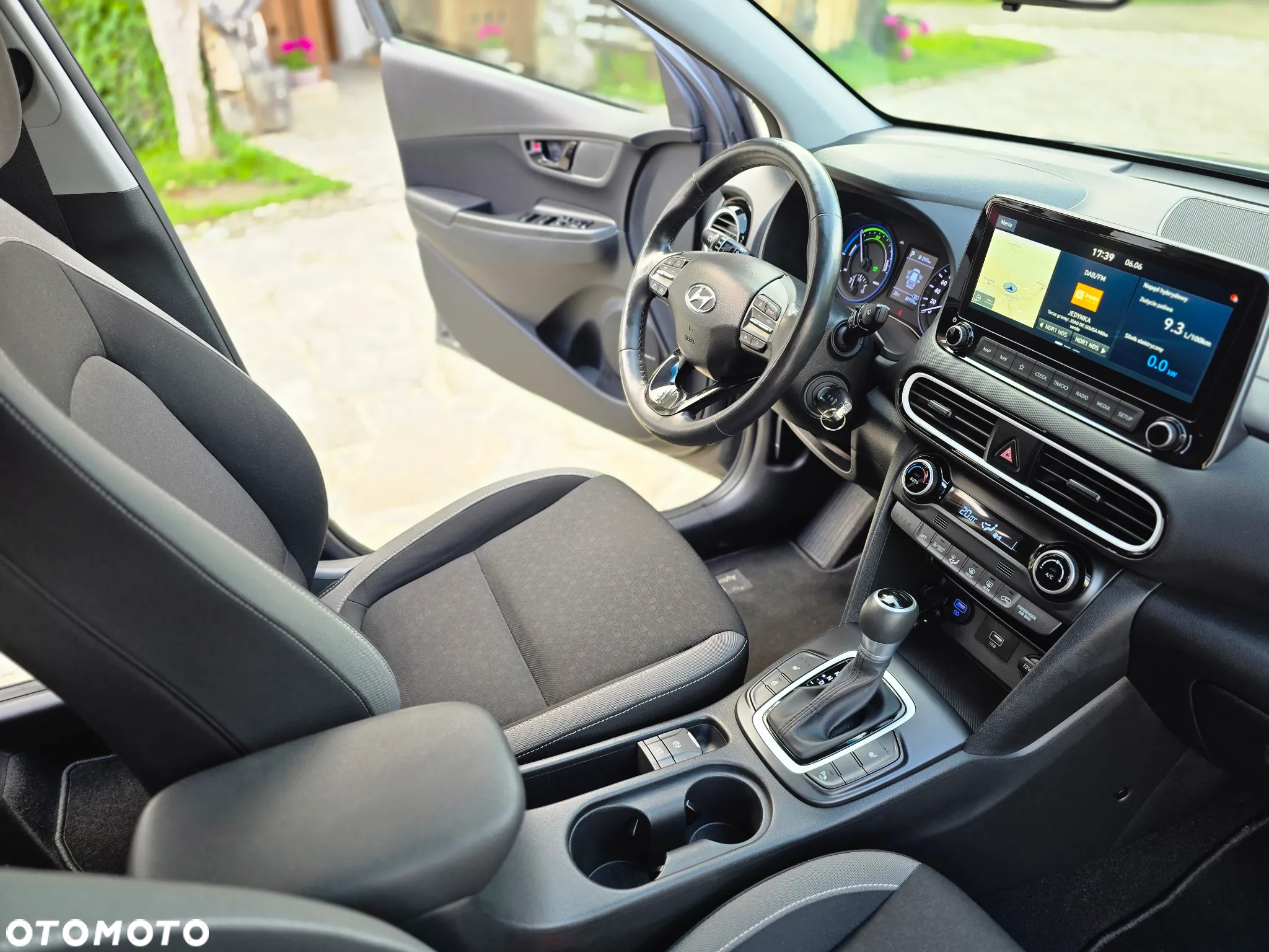 Hyundai Kona 1.6 GDI DCT Hybrid Advantage - 22