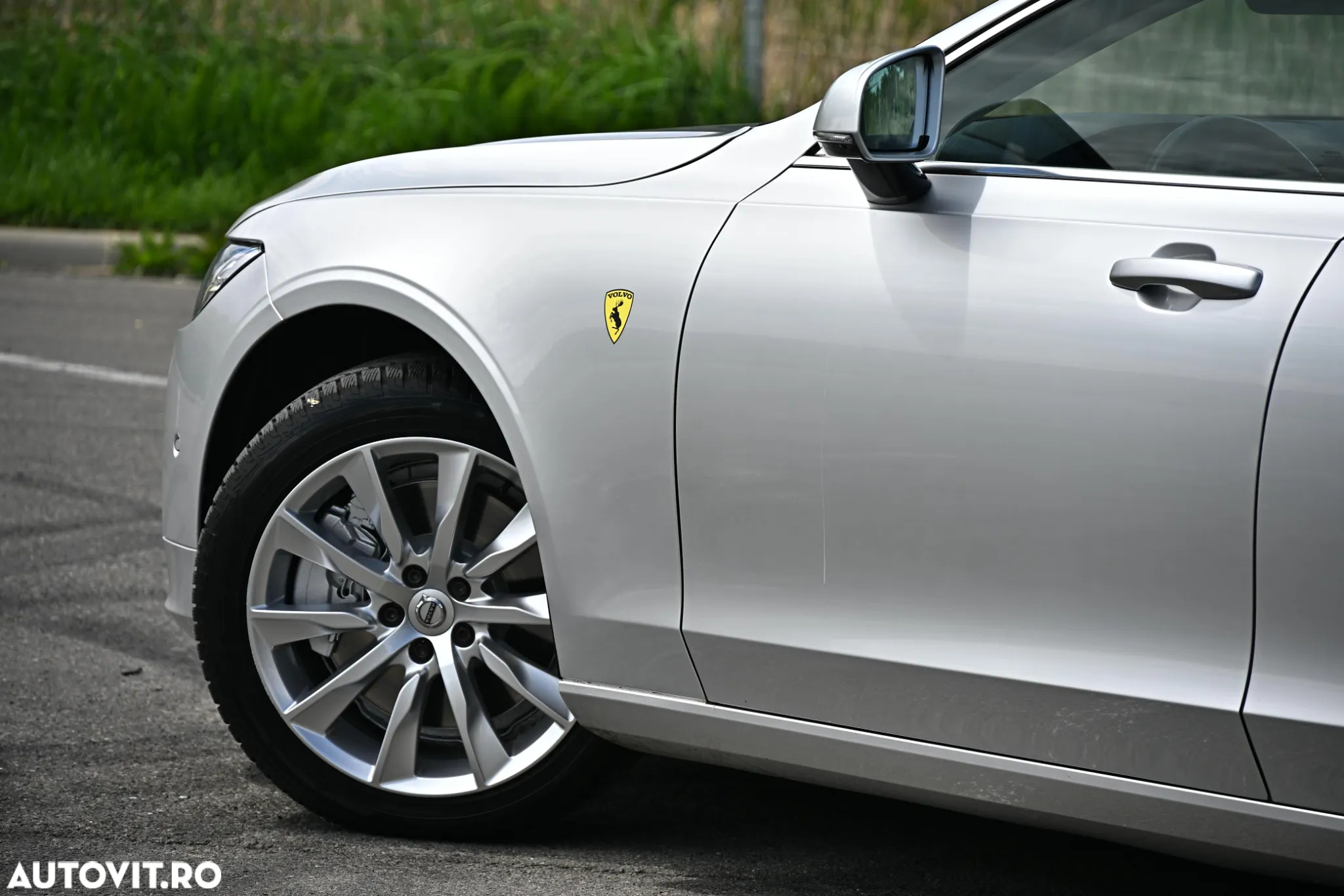 Volvo V90 D5 AWD Geartronic Momentum - 31