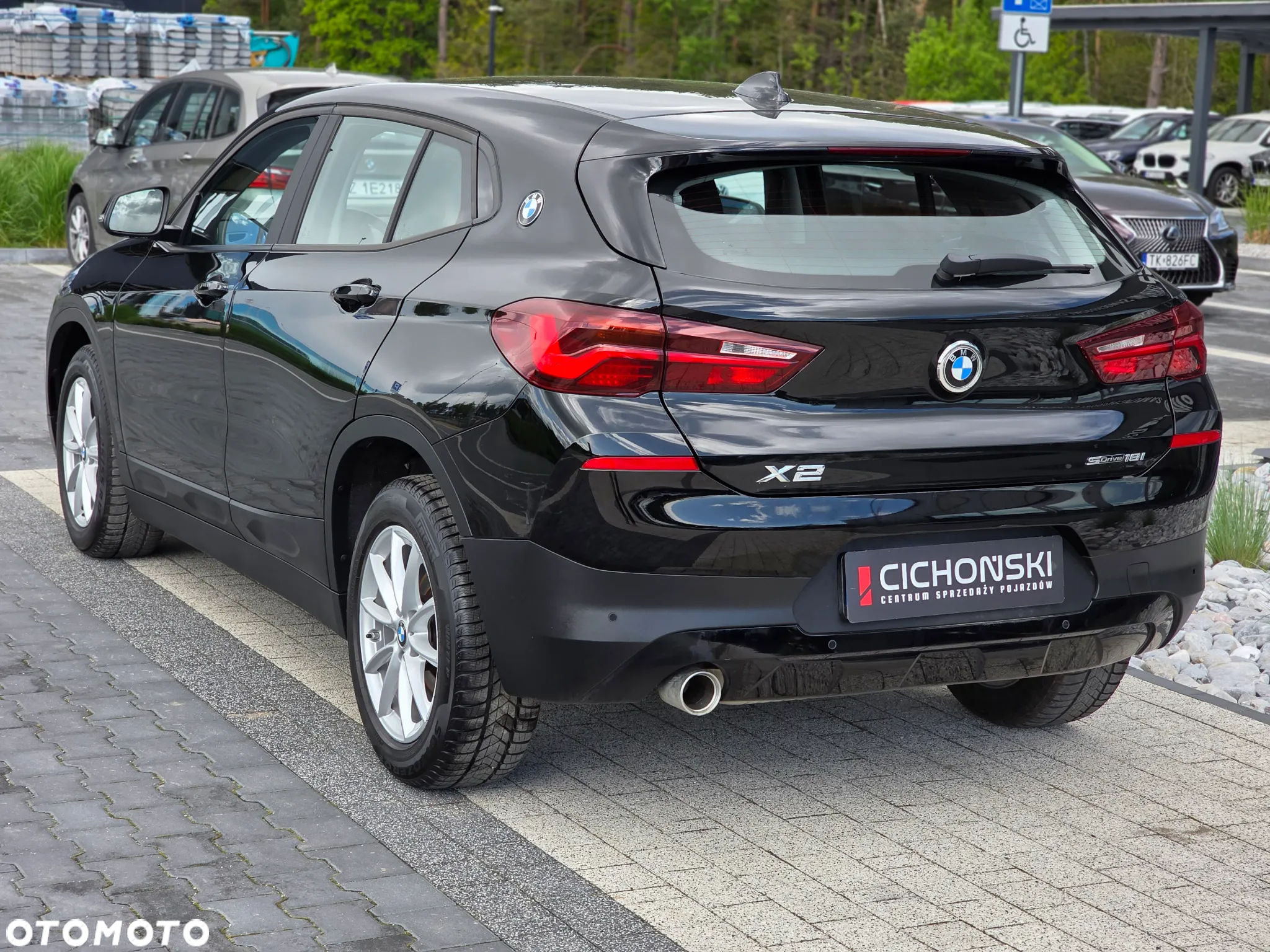 BMW X2 sDrive18d Business Edition sport - 8