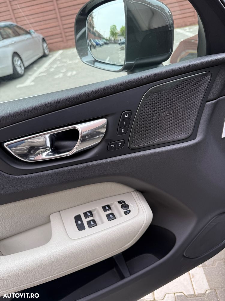 Volvo XC 60 D4 Geartronic Inscription - 17