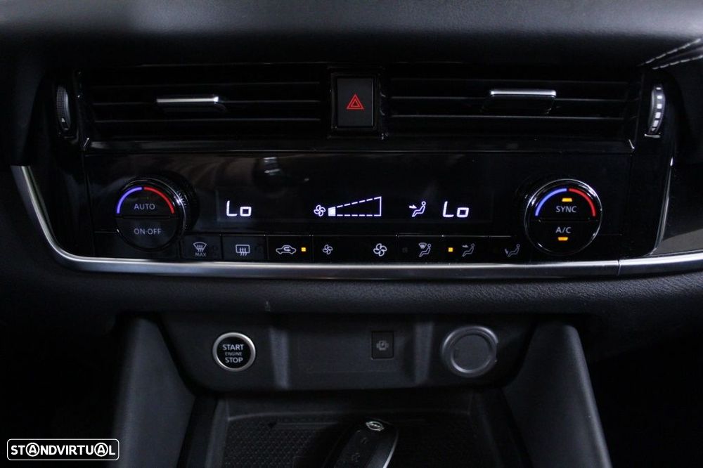 Nissan Qashqai 1.3 DIG-T N-Connecta LED+TT Xtronic - 28