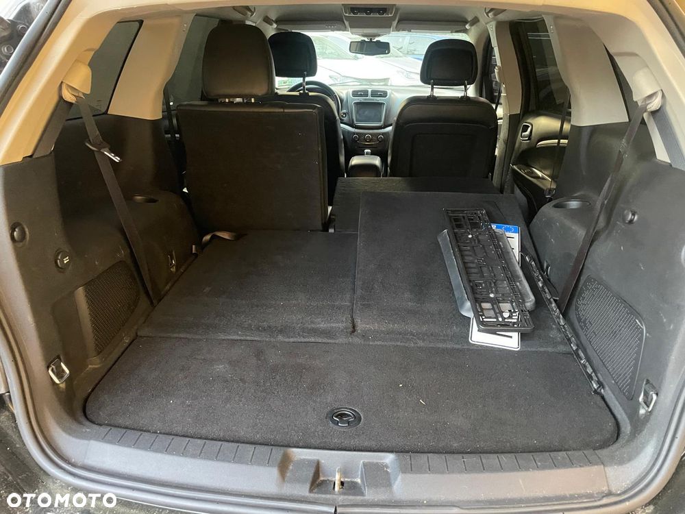 Dodge Journey - 25