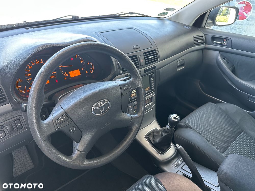 Toyota Avensis 2.2 D-4D X Premium - 6