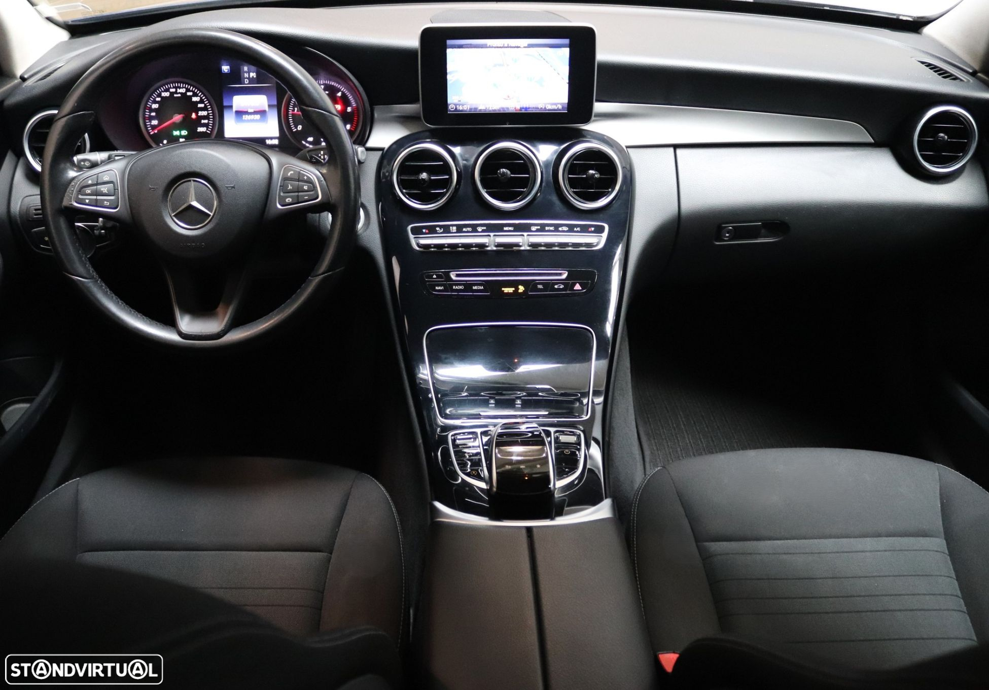 Mercedes-Benz C 200 BlueTEC Avantgarde Aut. - 26
