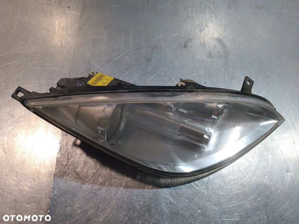 LAMPA PRAWA PRZÓD MITSUBISHI COLT VI 0301208202   MR957354 - 10