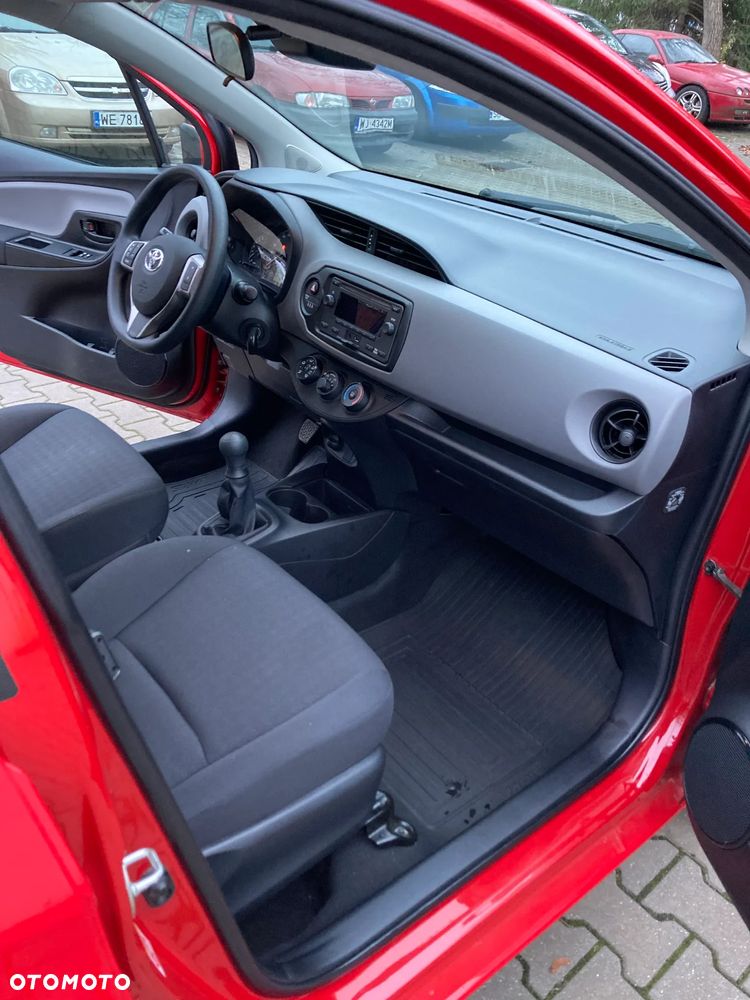Toyota Yaris - 11