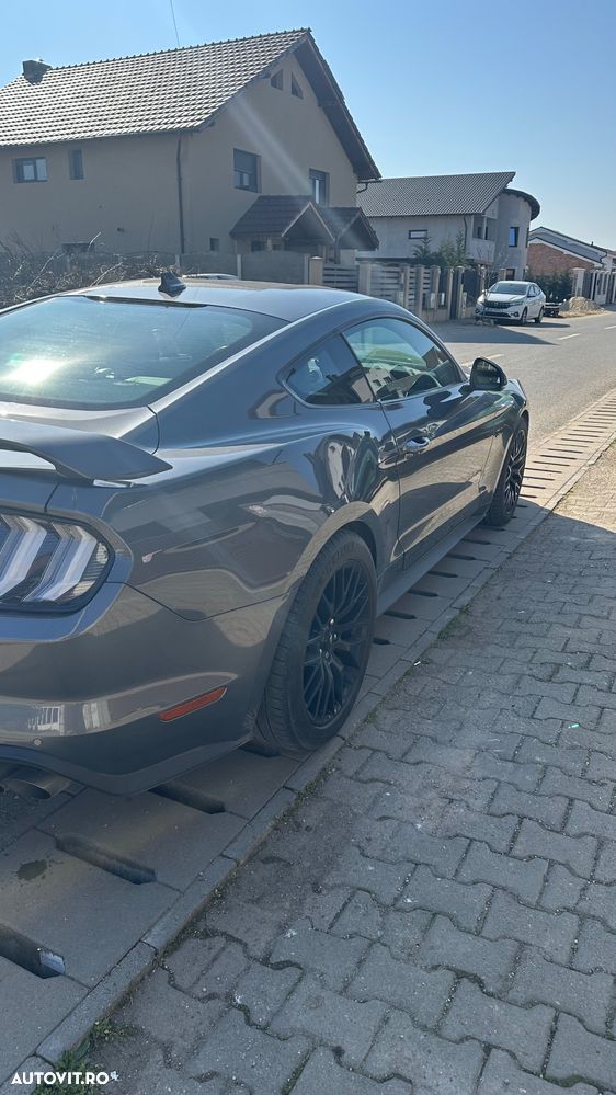 Ford Mustang 5.0 V8 Aut. GT - 1