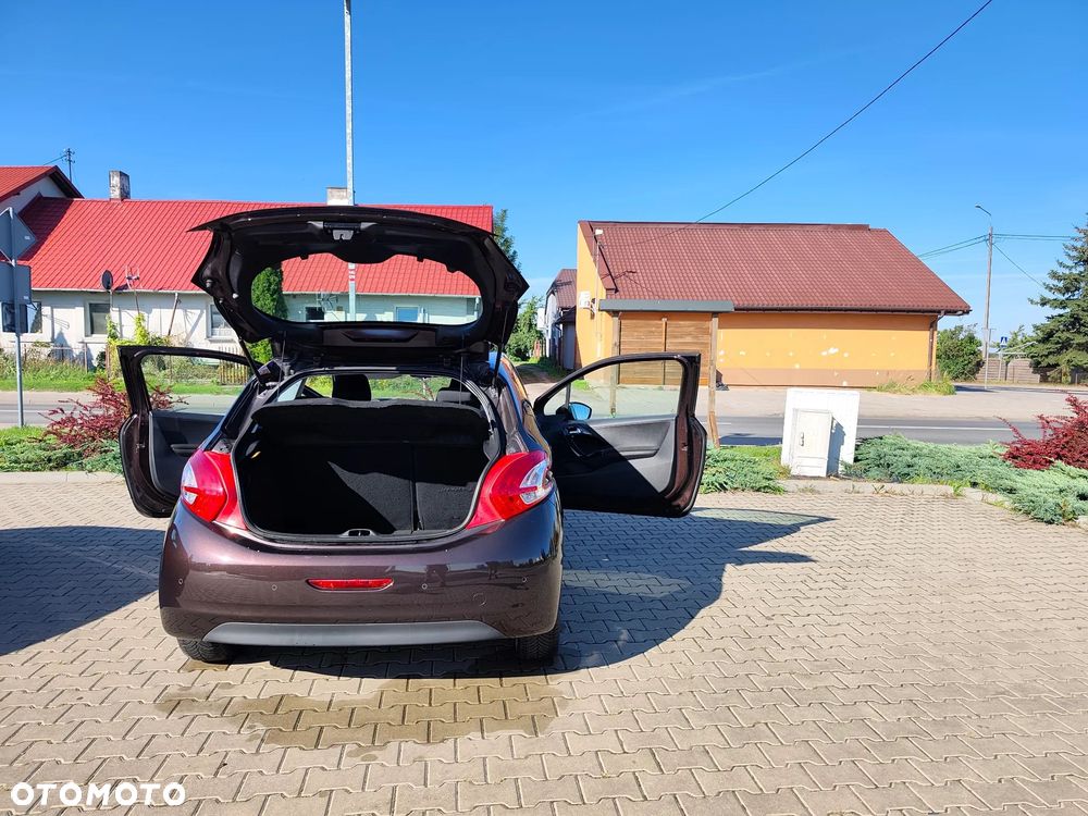 Peugeot 208 68 VTI Active - 19