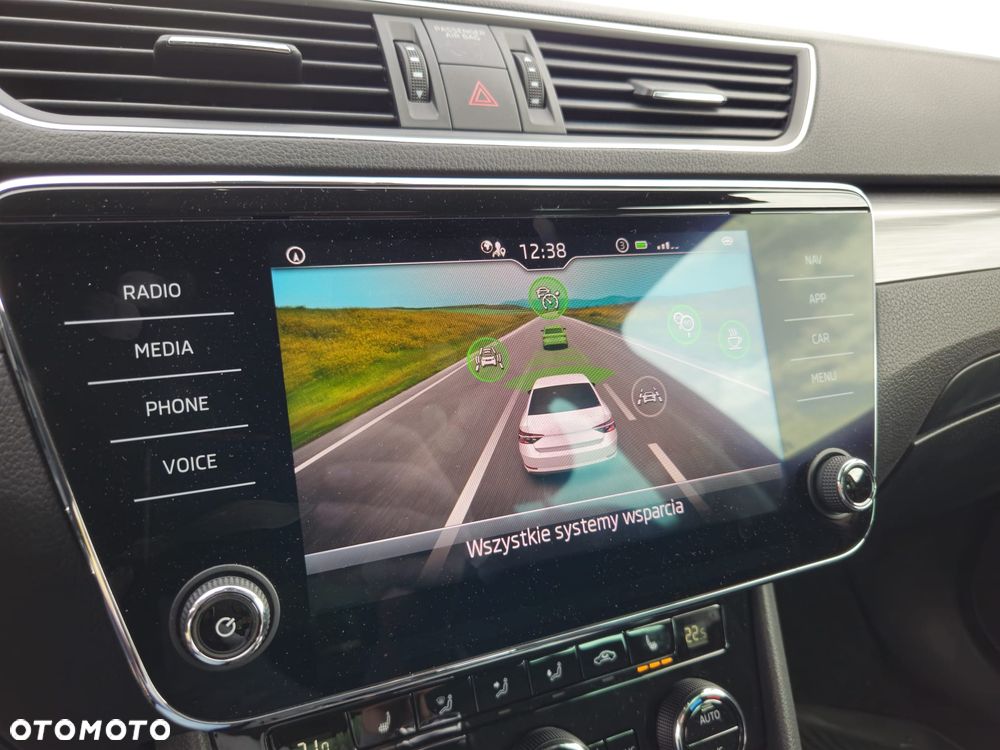 Skoda Superb 2.0 TSI Style DSG - 17