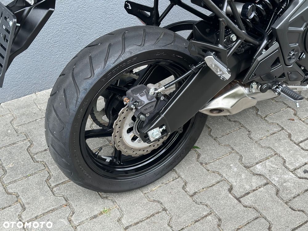 Kawasaki Versys 650 - 21