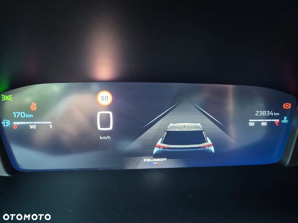 Peugeot 2008 1.2 PureTech Allure Pack S&S - 16