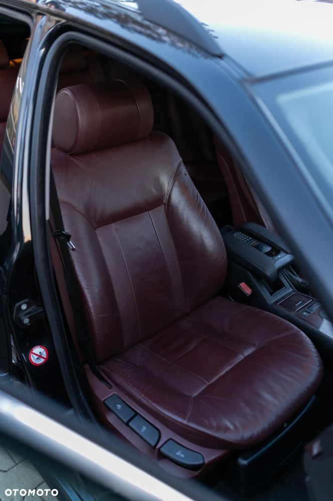 BMW Seria 5 - 25