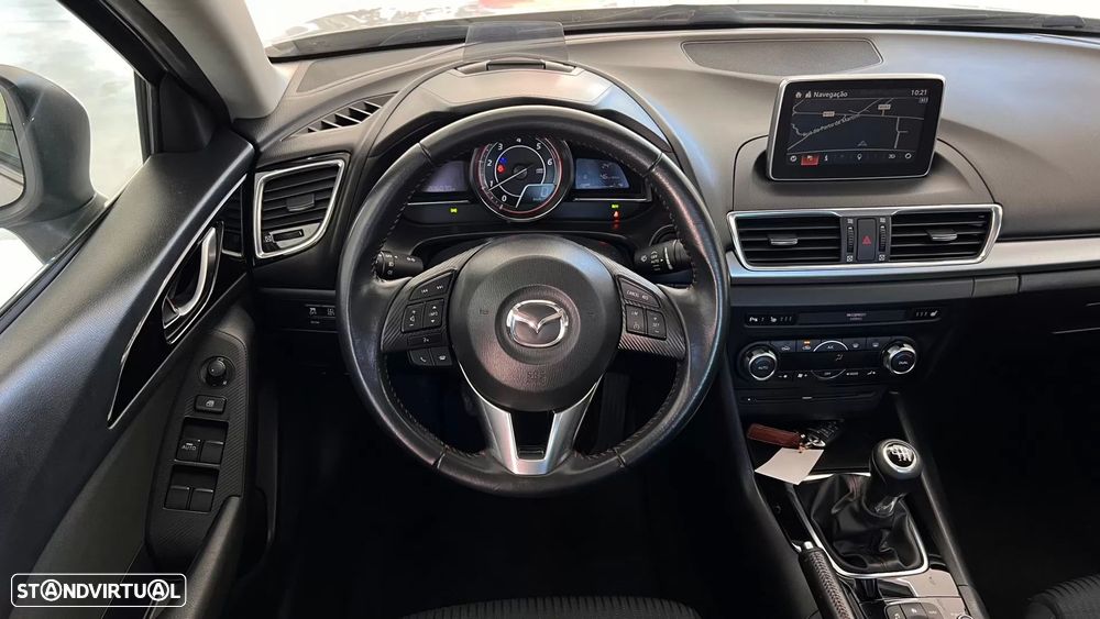 Mazda 3 1.5 Sky-D Excellence - 17