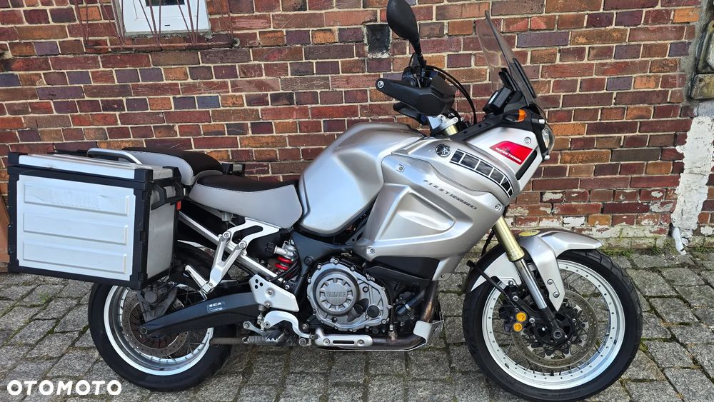 Yamaha XTZ - 23