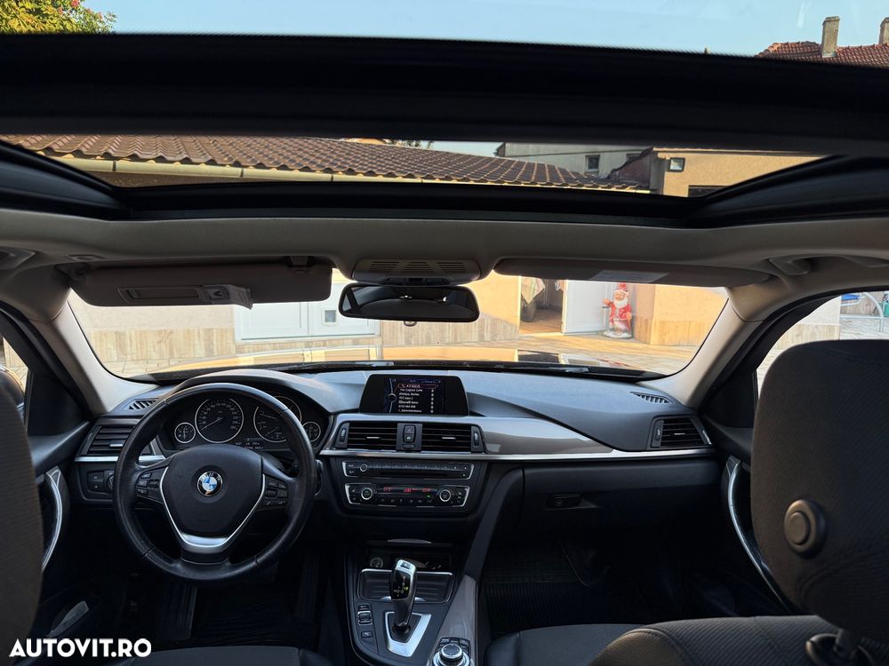 BMW Seria 3 320d Aut. Modern Line - 16