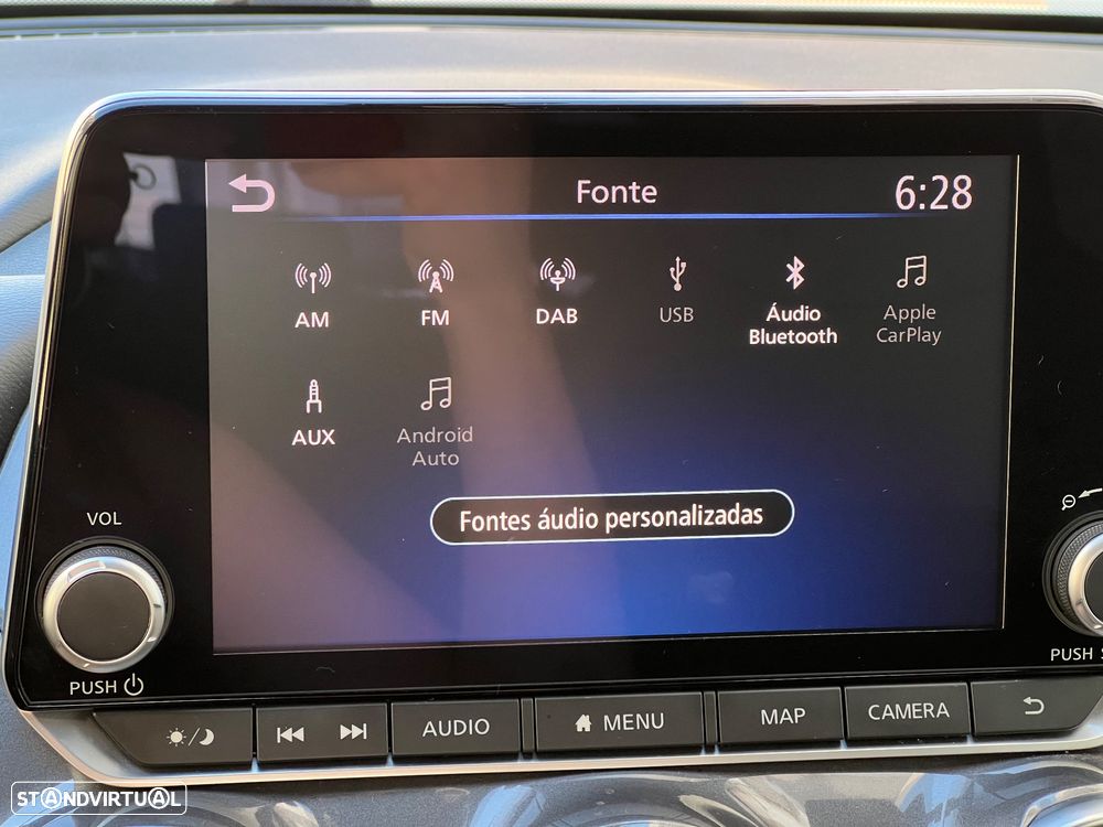 Nissan Juke 1.0 DIG-T N-Connecta - 17