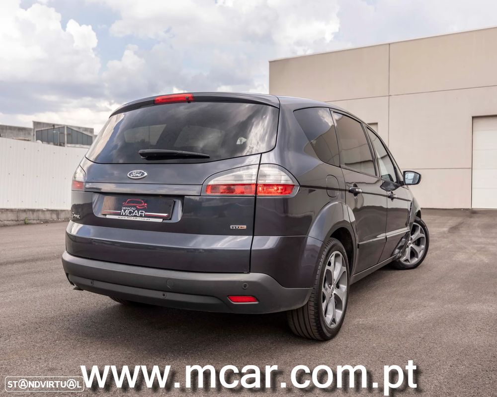Ford S-Max 2.0 TDCi Trend 7L - 19