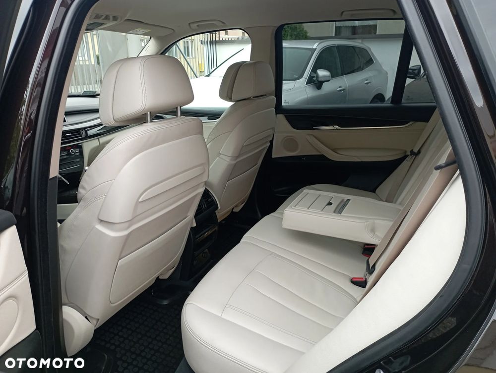 BMW X5 xDrive30d - 11