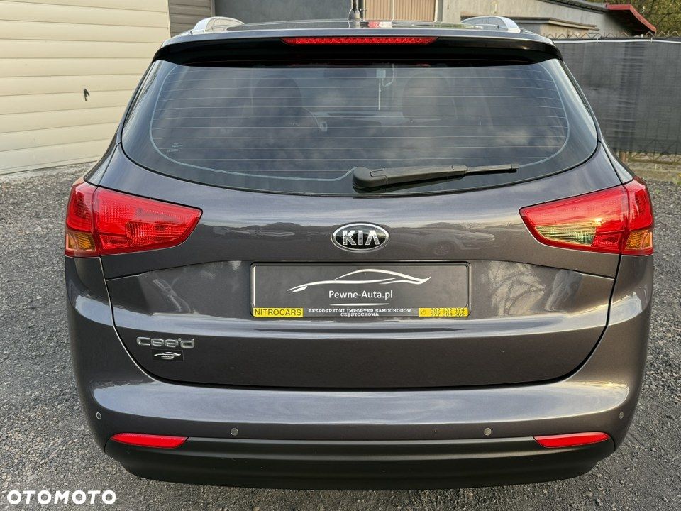 Kia Ceed 1.6 GDI Dream Team Edition - 7